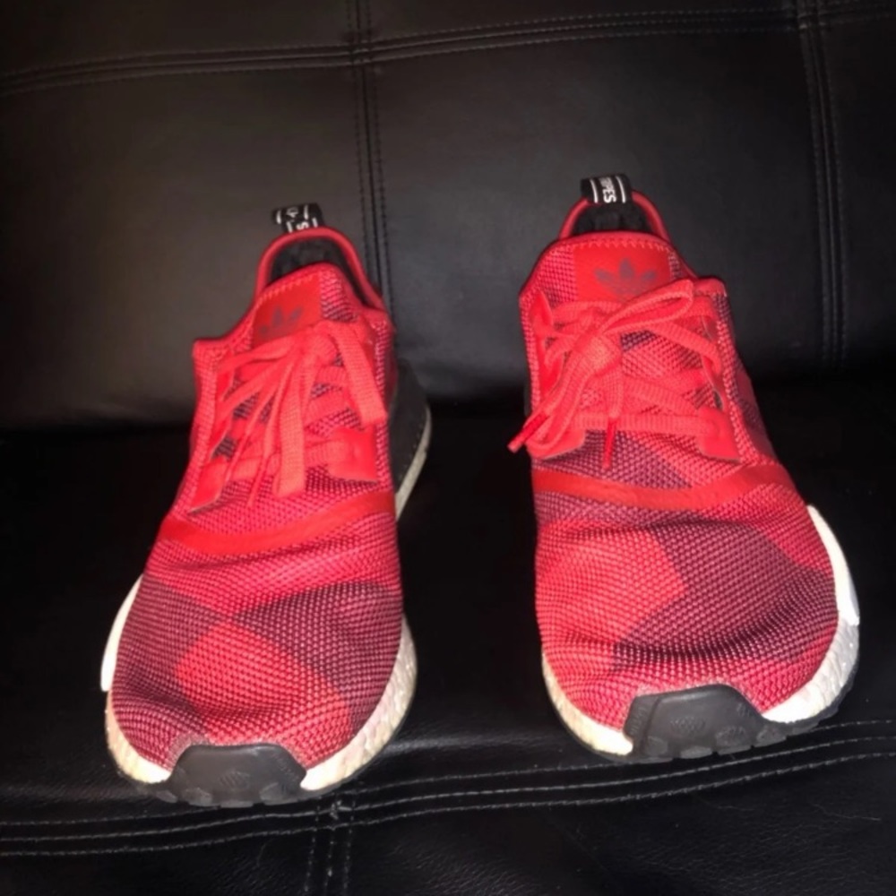 Adidas NMD R1 - Picture 4 of 8